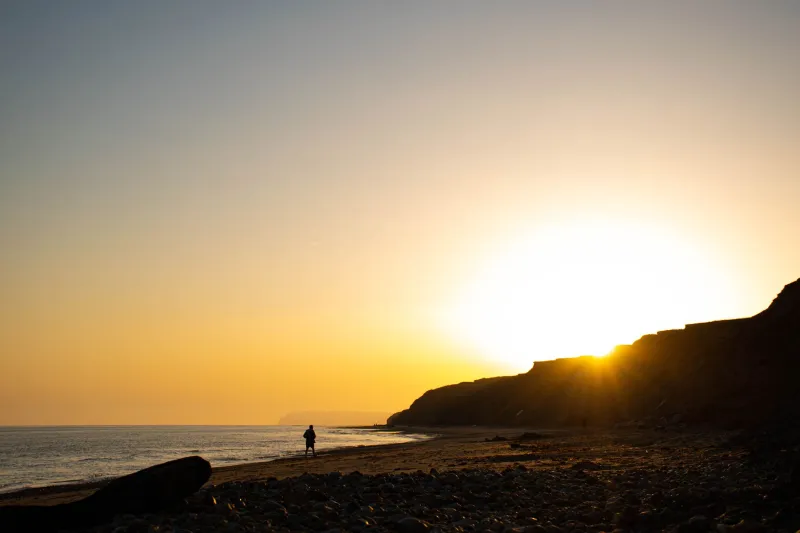 Training Alone on the Shore: Why Solitude Is the Ultimate Mental Fitness Tool